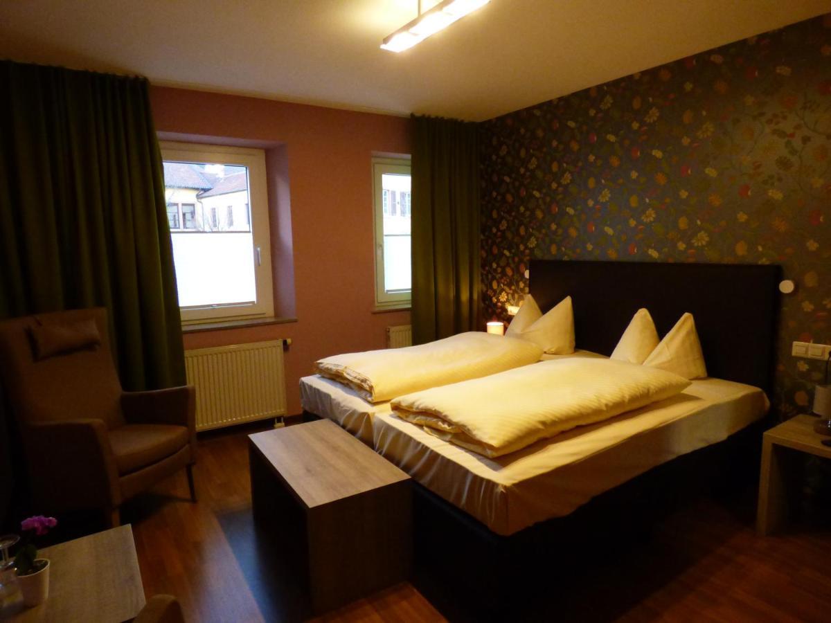 Zum Kronprinzen Hotel Garni Weyher Extérieur photo